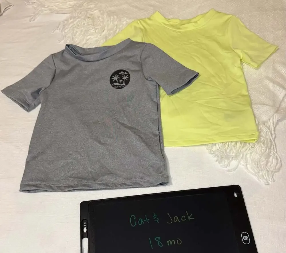 18m Cat & Jack Quick Dry/Swim tops